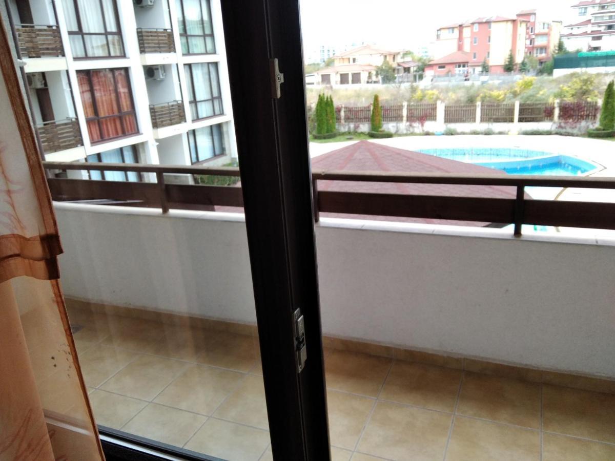 Victoria'S Apartments Nesebar Ngoại thất bức ảnh